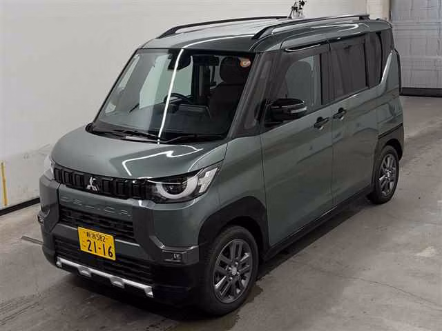 MITSUBISHI DELICA MINI