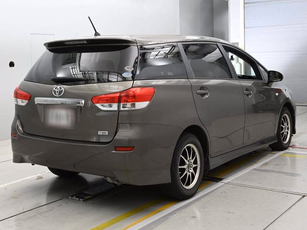TOYOTA WISH