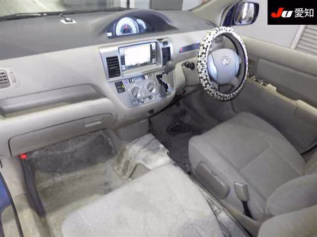 TOYOTA RAUM