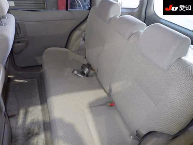 TOYOTA RAUM