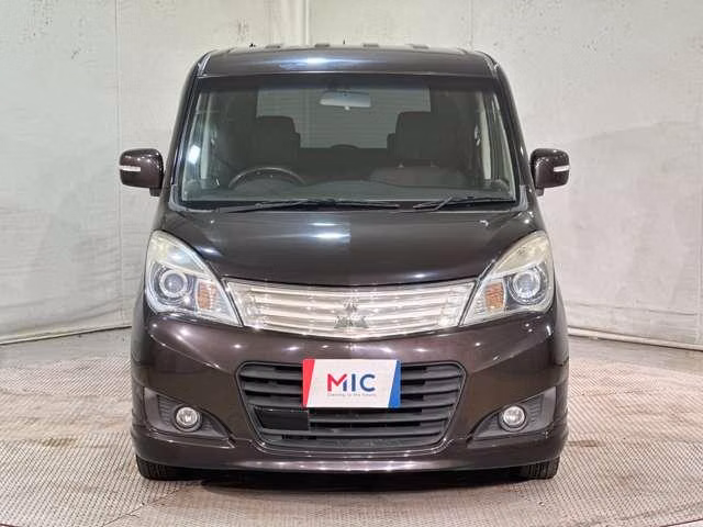 MITSUBISHI DELICA D:2