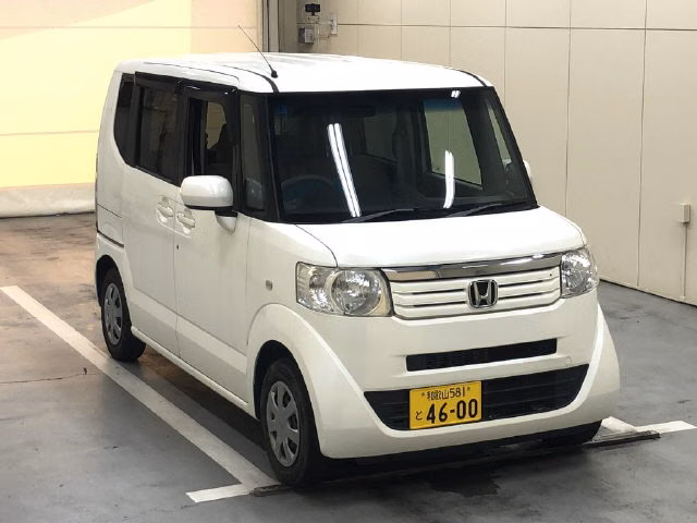 HONDA N-BOX