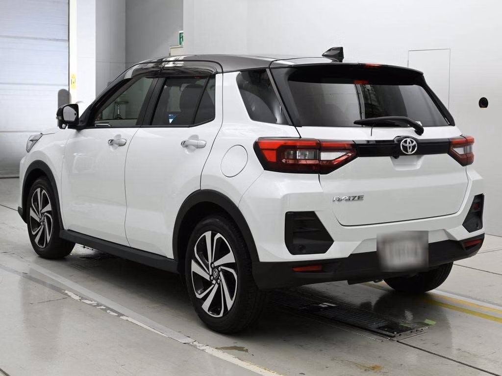 TOYOTA RAIZE