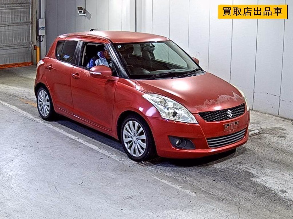 SUZUKI SWIFT