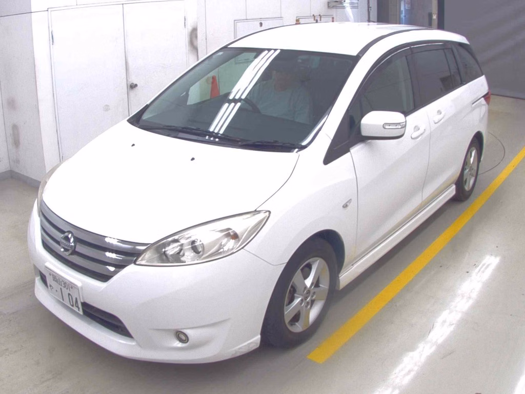 NISSAN LAFESTA