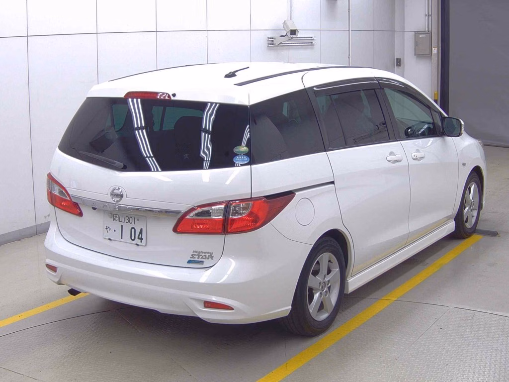 NISSAN LAFESTA
