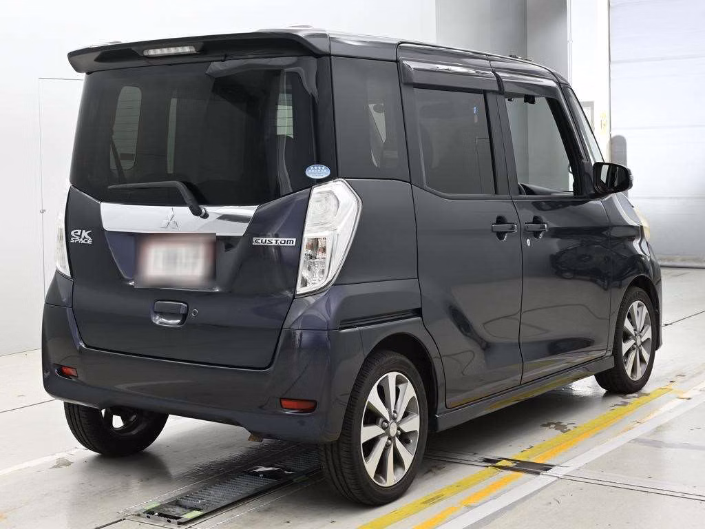 MITSUBISHI EK SPACE