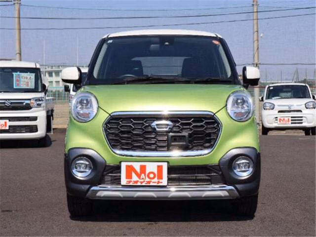 DAIHATSU CAST