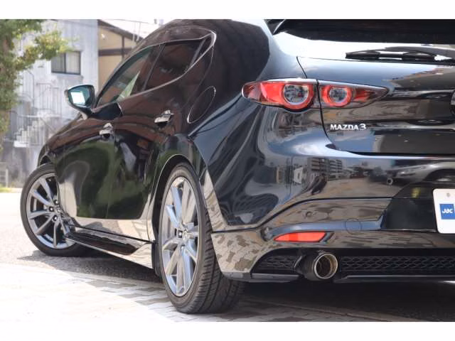 MAZDA MAZDA3