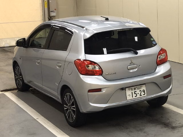 MITSUBISHI MIRAGE