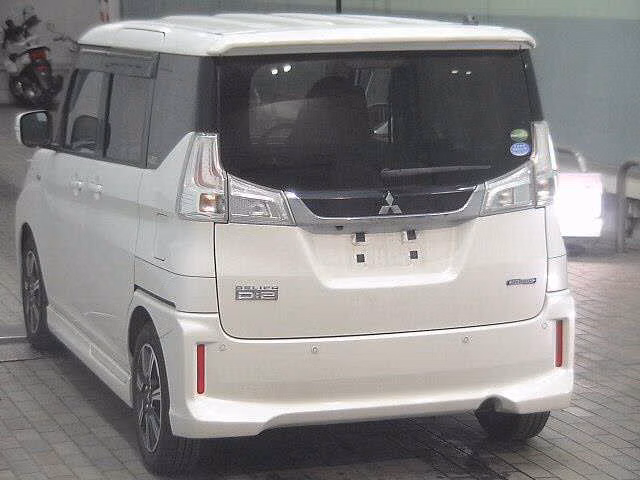 MITSUBISHI DELICA D:2
