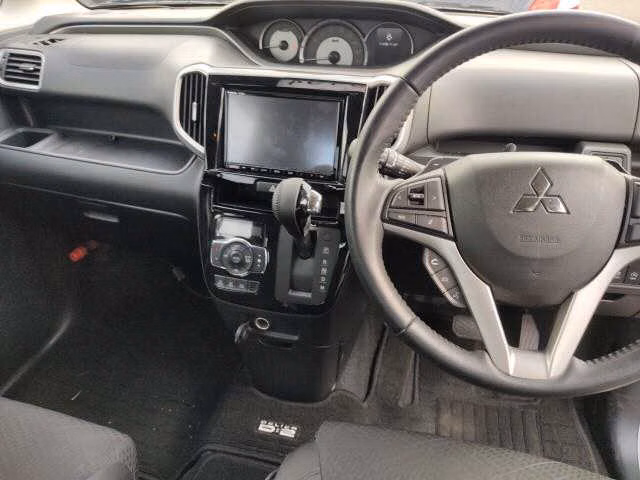 MITSUBISHI DELICA D:2