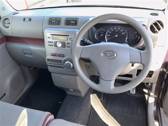 DAIHATSU MOVE CONTE