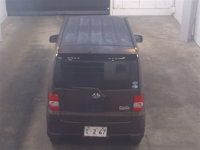 DAIHATSU MOVE CONTE