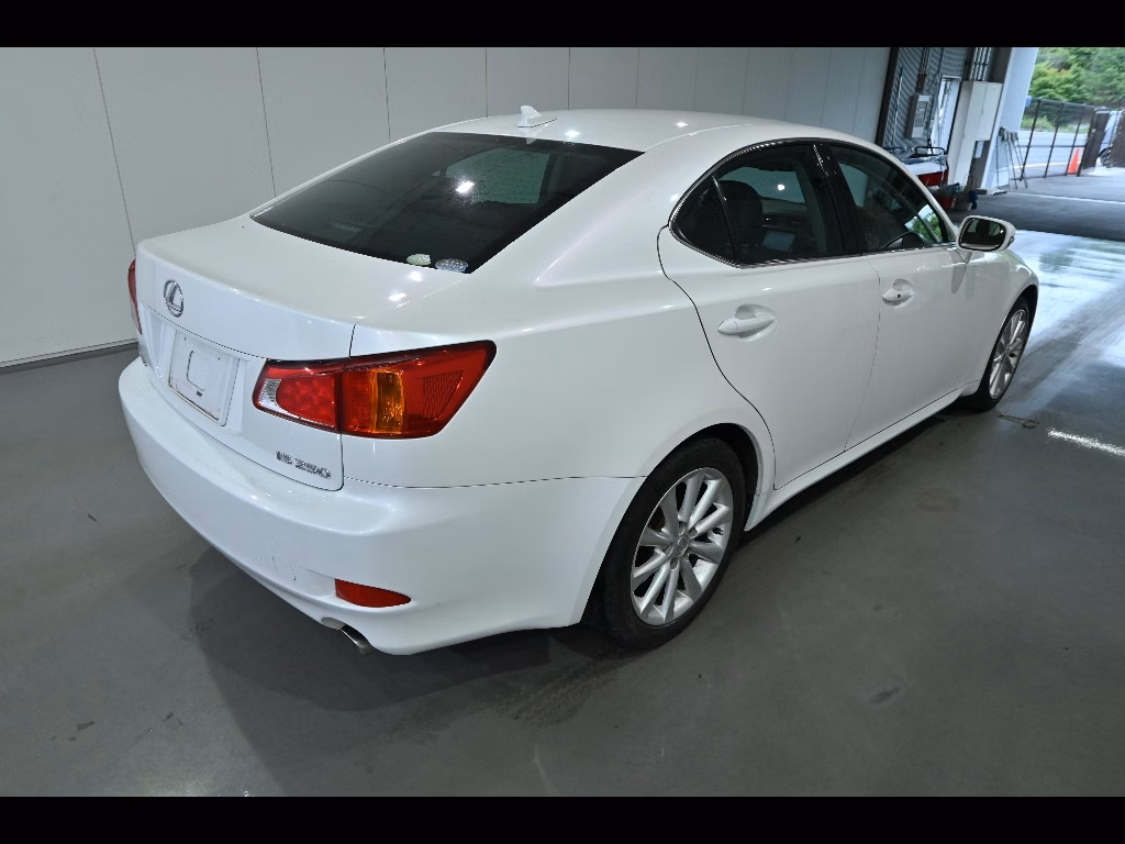 LEXUS IS250