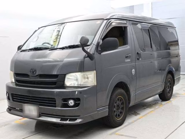 TOYOTA REGIUS ACE