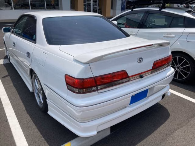 TOYOTA MARK II