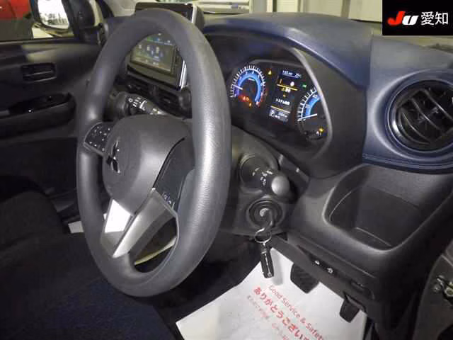MITSUBISHI EK X
