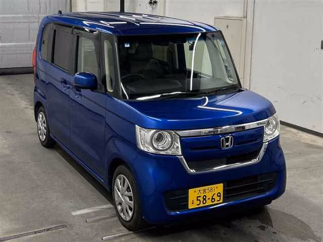 HONDA N-BOX