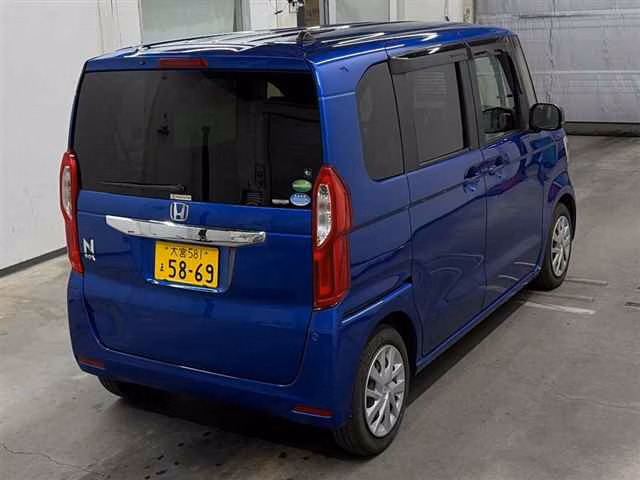HONDA N-BOX