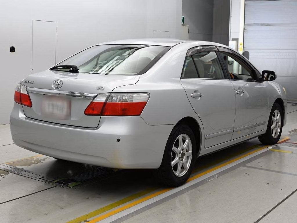 TOYOTA PREMIO
