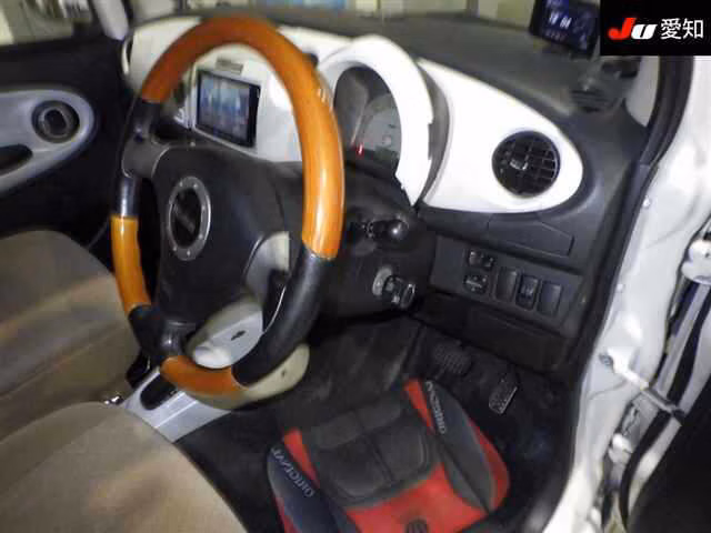 DAIHATSU MIRA GINO
