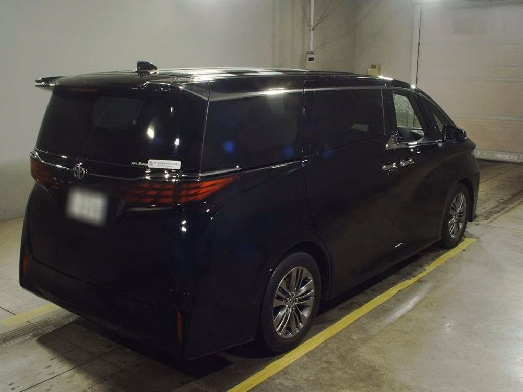 TOYOTA ALPHARD