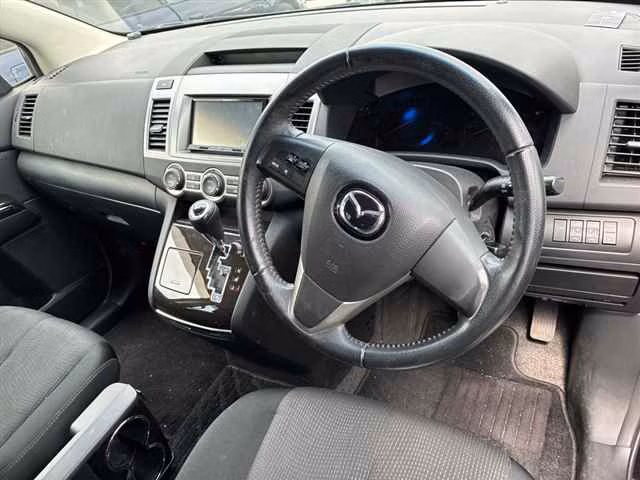 MAZDA MPV