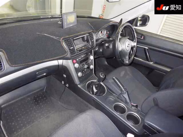 SUBARU LEGACY B4