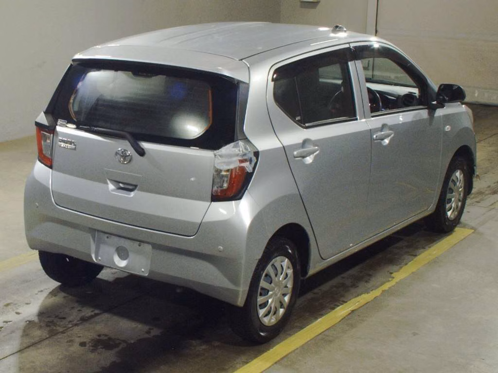 TOYOTA PIXIS EPOCH