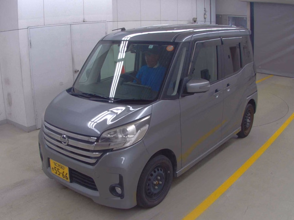 NISSAN DAYZ ROOX