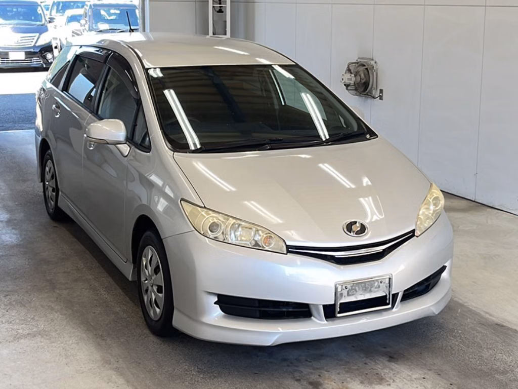 TOYOTA WISH