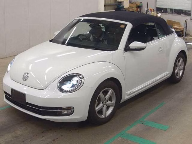 VOLKSWAGEN BEETLE