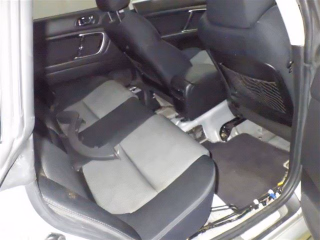 SUBARU LEGACY B4