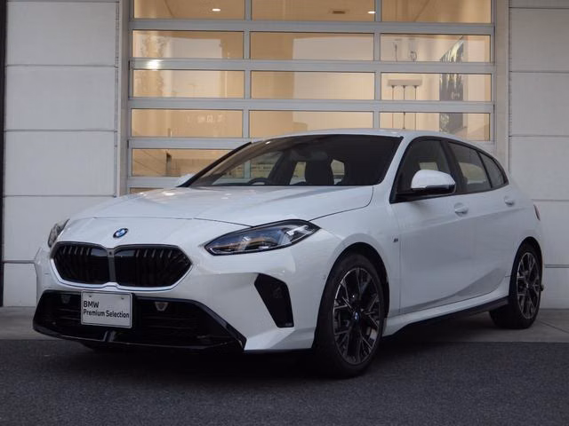 BMW 1-SERIES