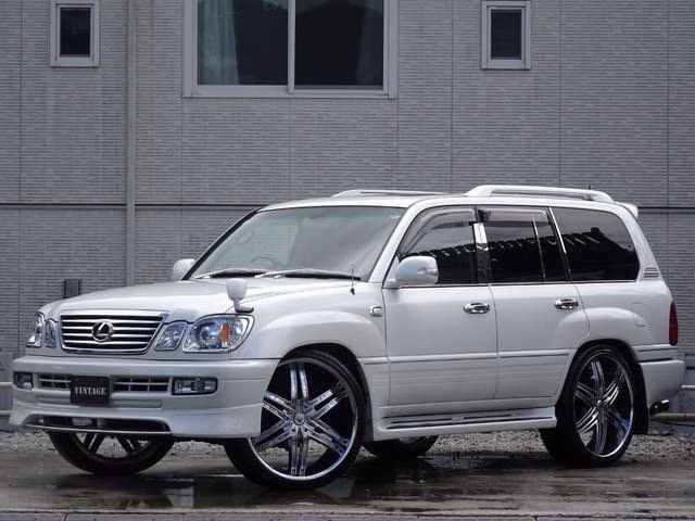 TOYOTA LAND CRUISER