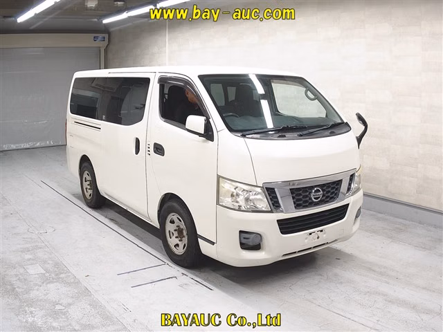 NISSAN NV350 CARAVAN