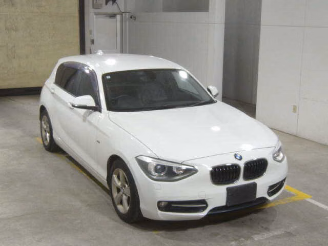 BMW 1-SERIES