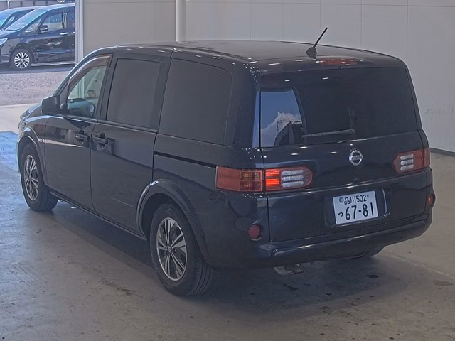 NISSAN LAFESTA