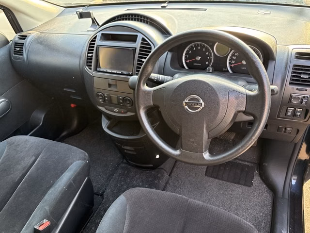 NISSAN LAFESTA