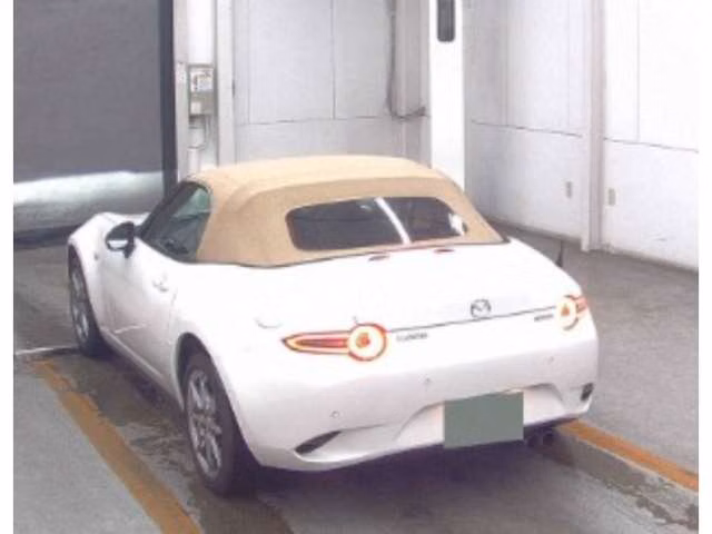MAZDA ROADSTER