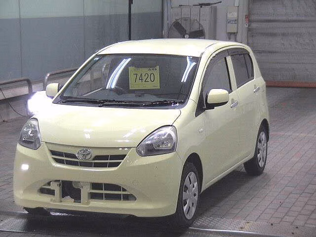 TOYOTA PIXIS EPOCH