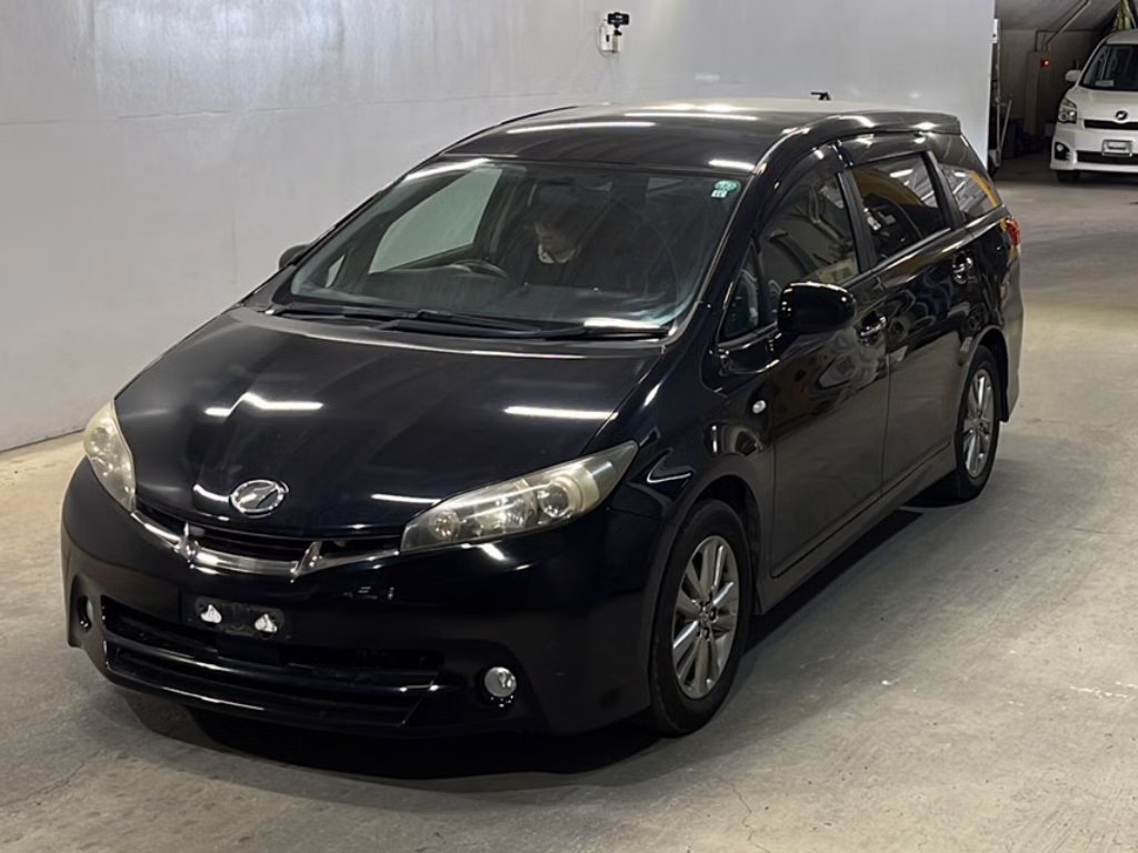 TOYOTA WISH