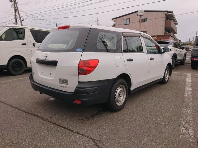 NISSAN AD