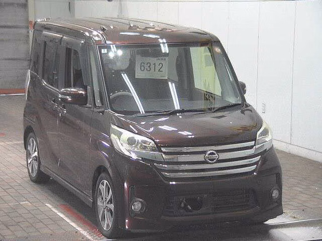 NISSAN DAYZ ROOX
