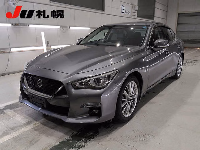 NISSAN SKYLINE