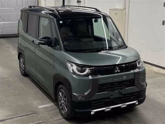 MITSUBISHI DELICA MINI
