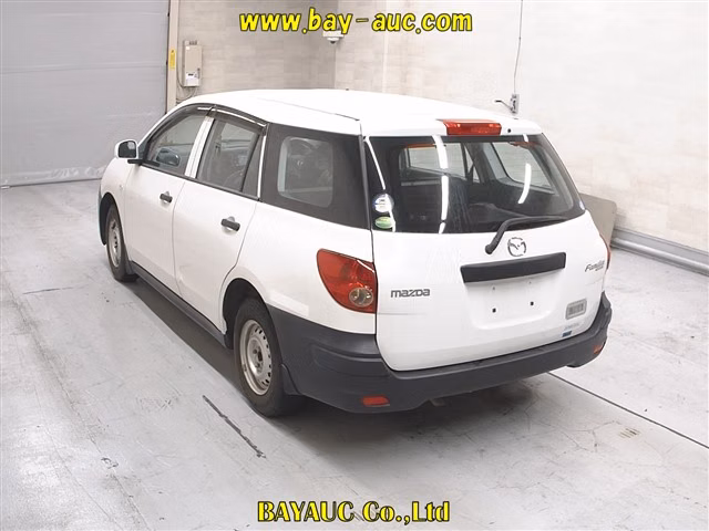 MAZDA FAMILIA
