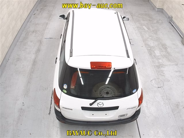 MAZDA FAMILIA