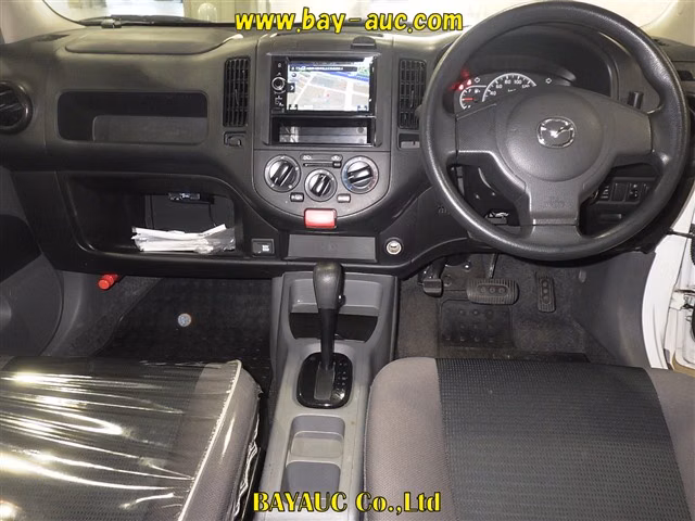 MAZDA FAMILIA